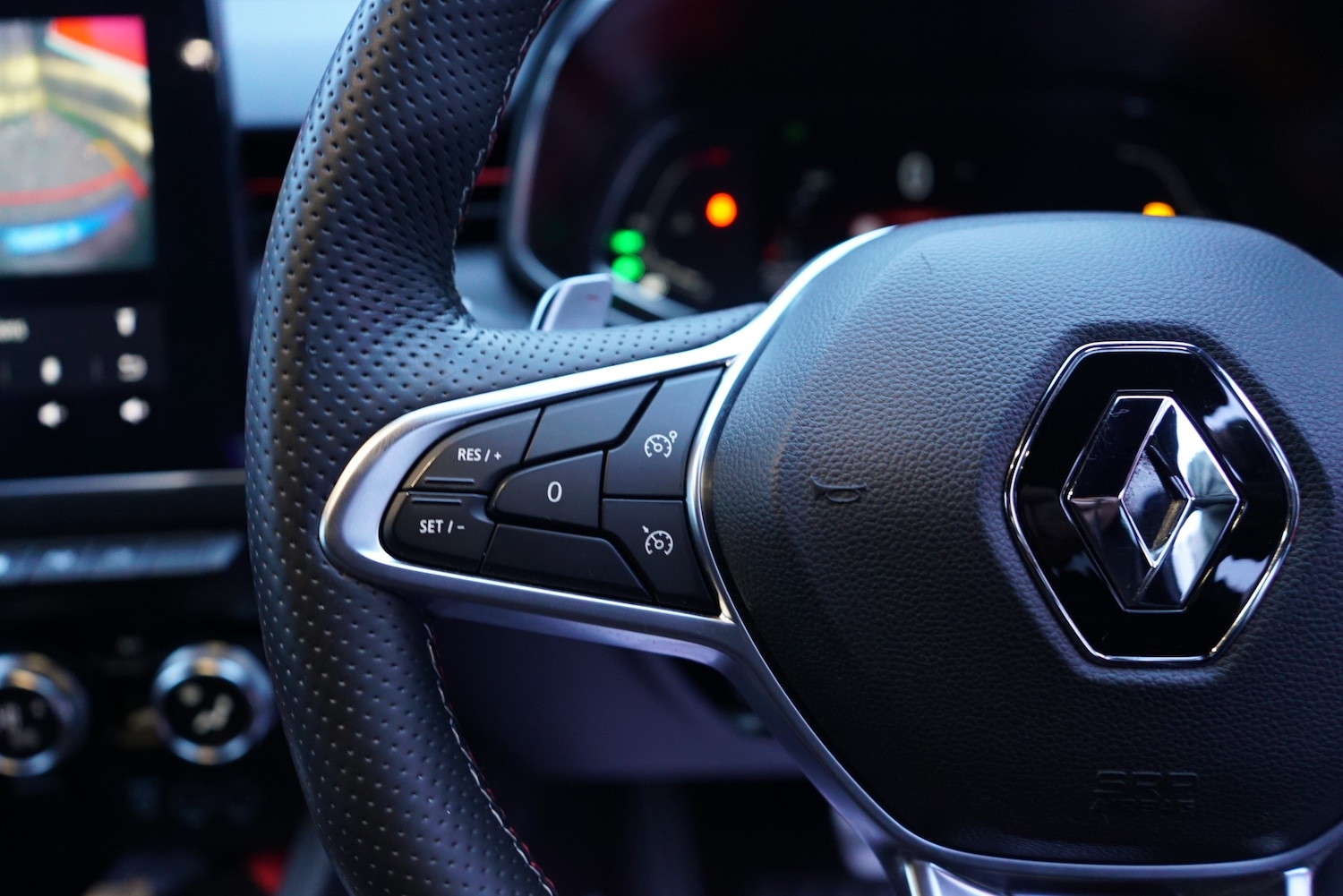 Used Renault Clio 2019 for sale - 76691755: Photo 22