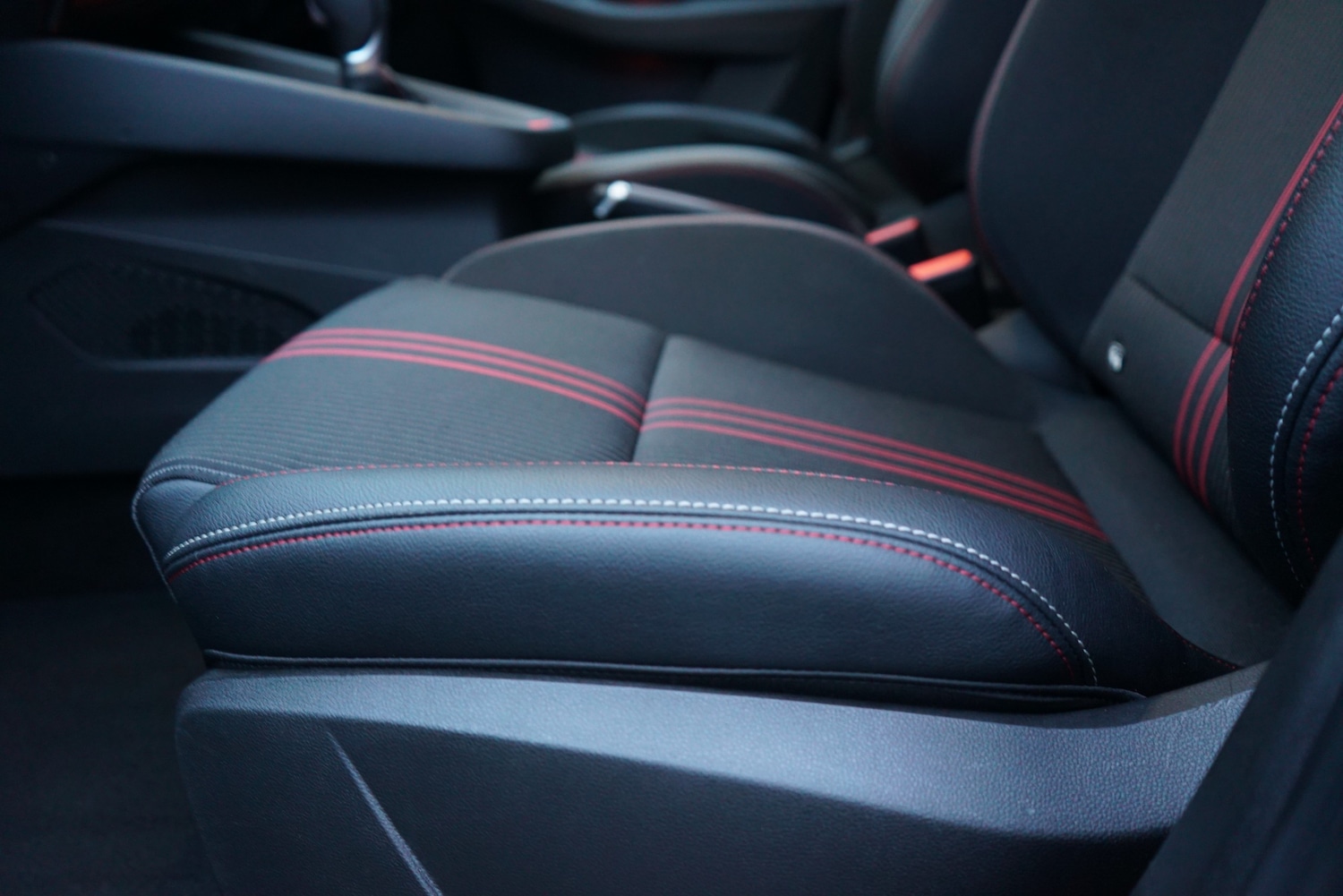 Used Renault Clio 2019 for sale - 76691755: Photo 40