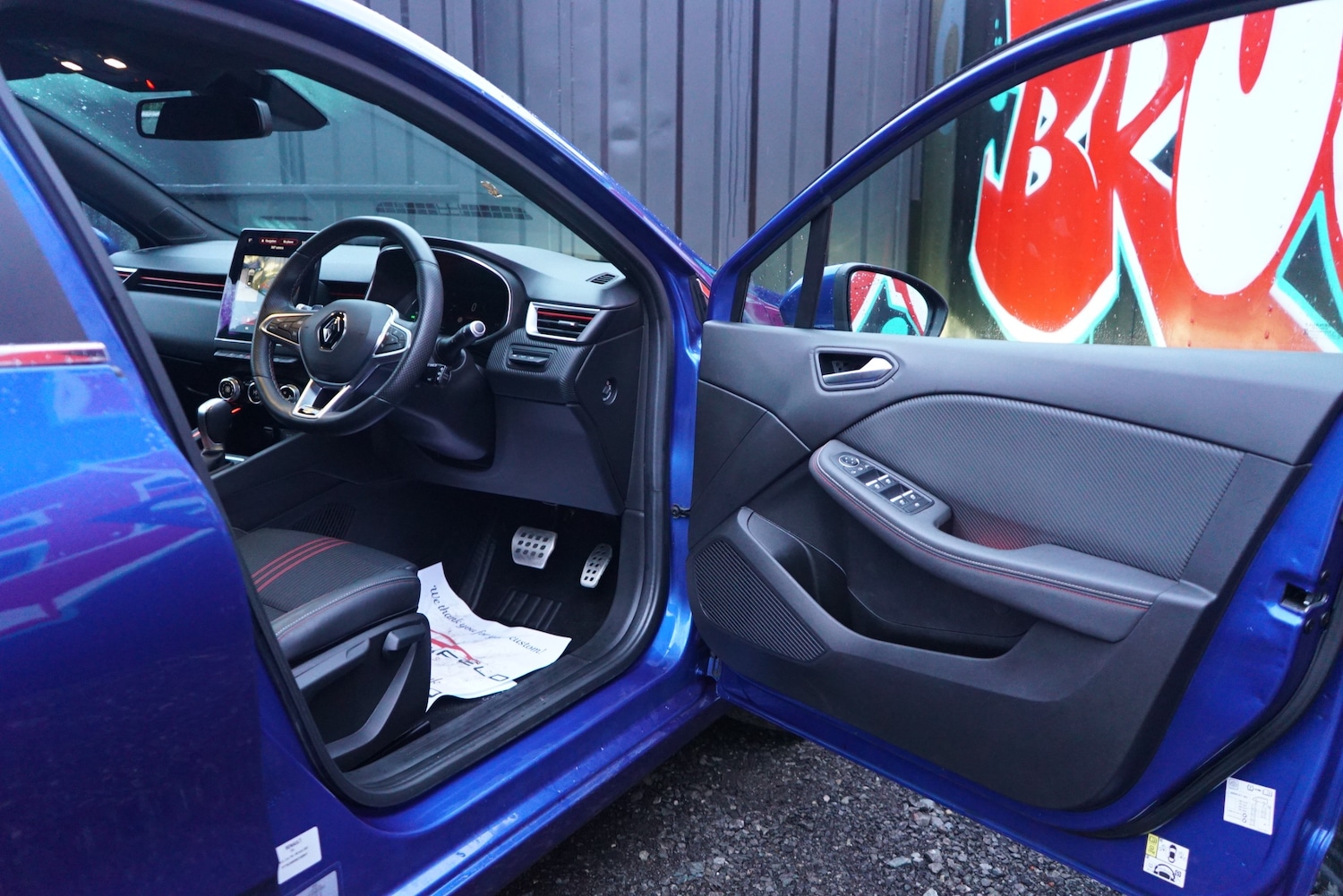 Used Renault Clio 2019 for sale - 76691755: Photo 7