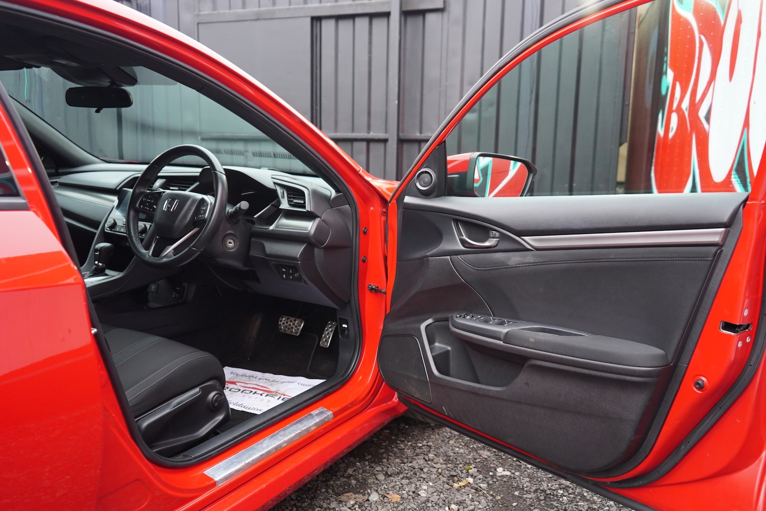 Used Honda Civic 2017 for sale - 77980212: Photo 33