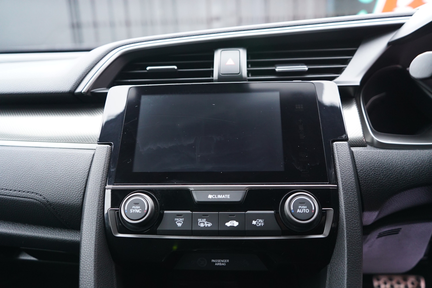 Used Honda Civic 2017 for sale - 77980212: Photo 47