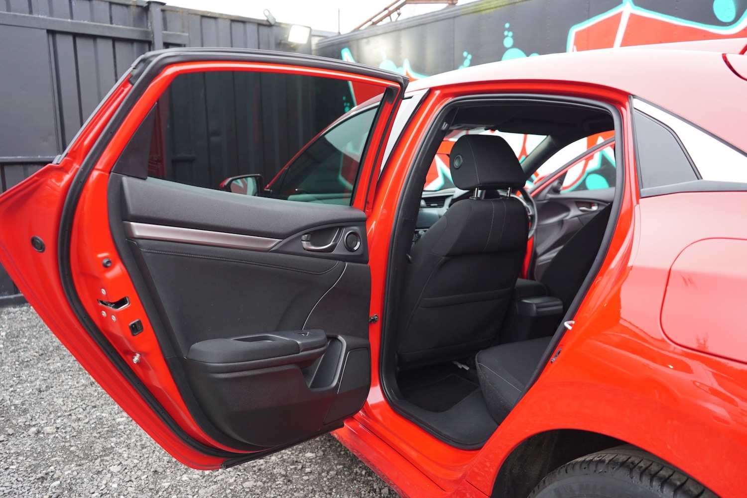 Used Honda Civic 2017 for sale - 77980212: Photo 60