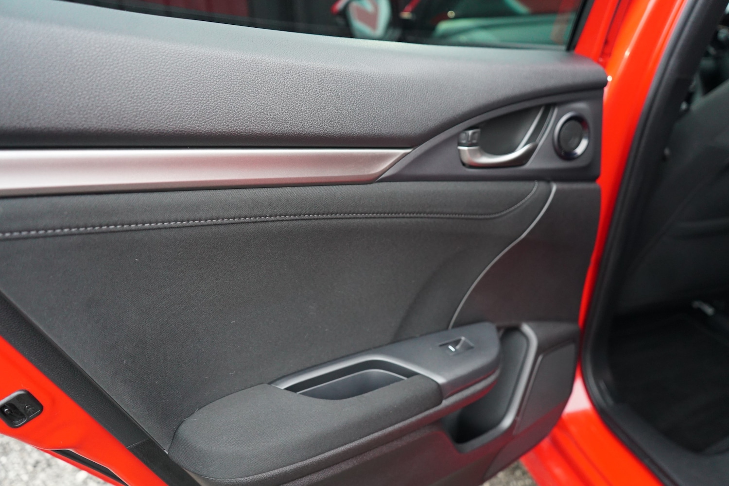 Used Honda Civic 2017 for sale - 77980212: Photo 62