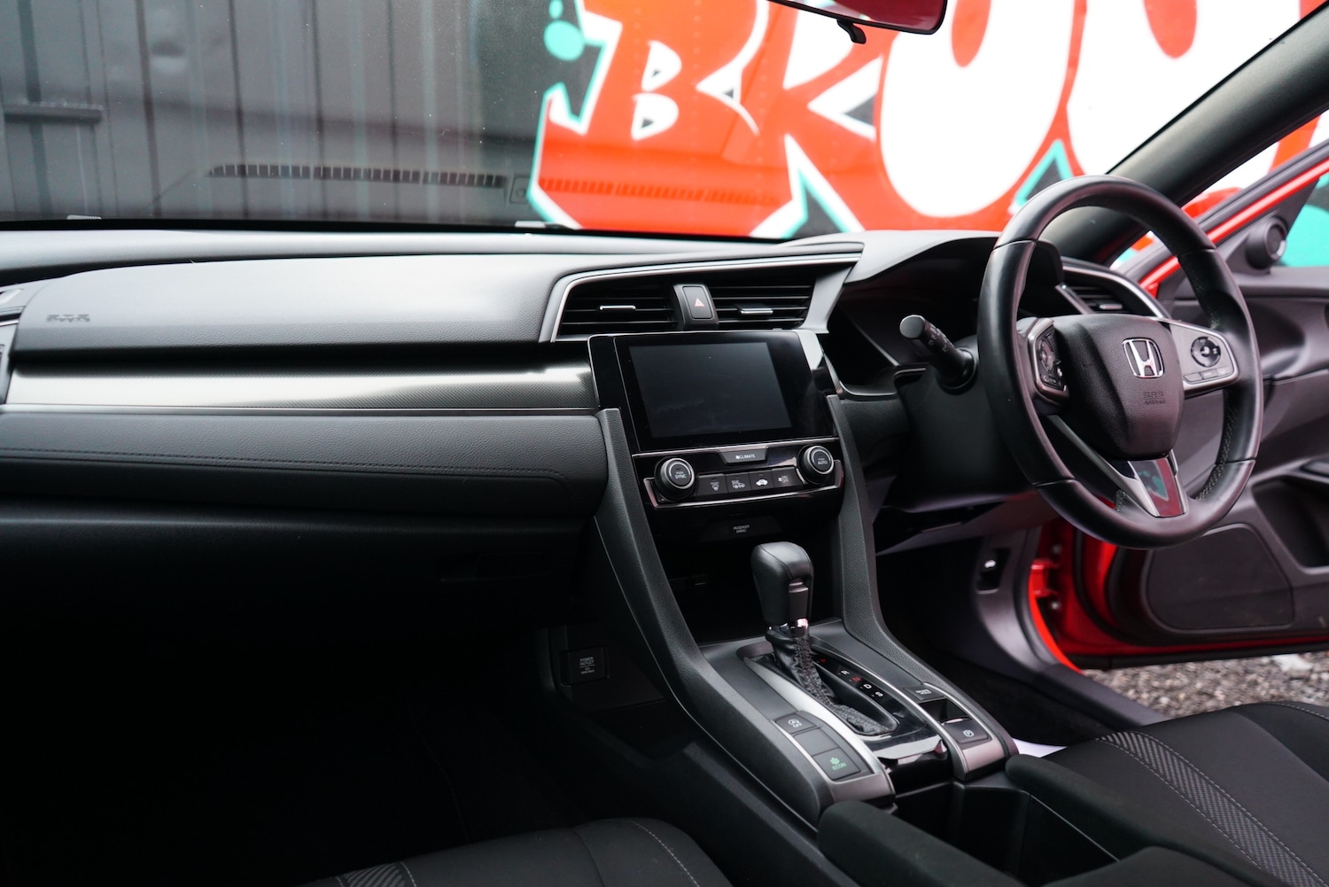 Used Honda Civic 2017 for sale - 77980212: Photo 69