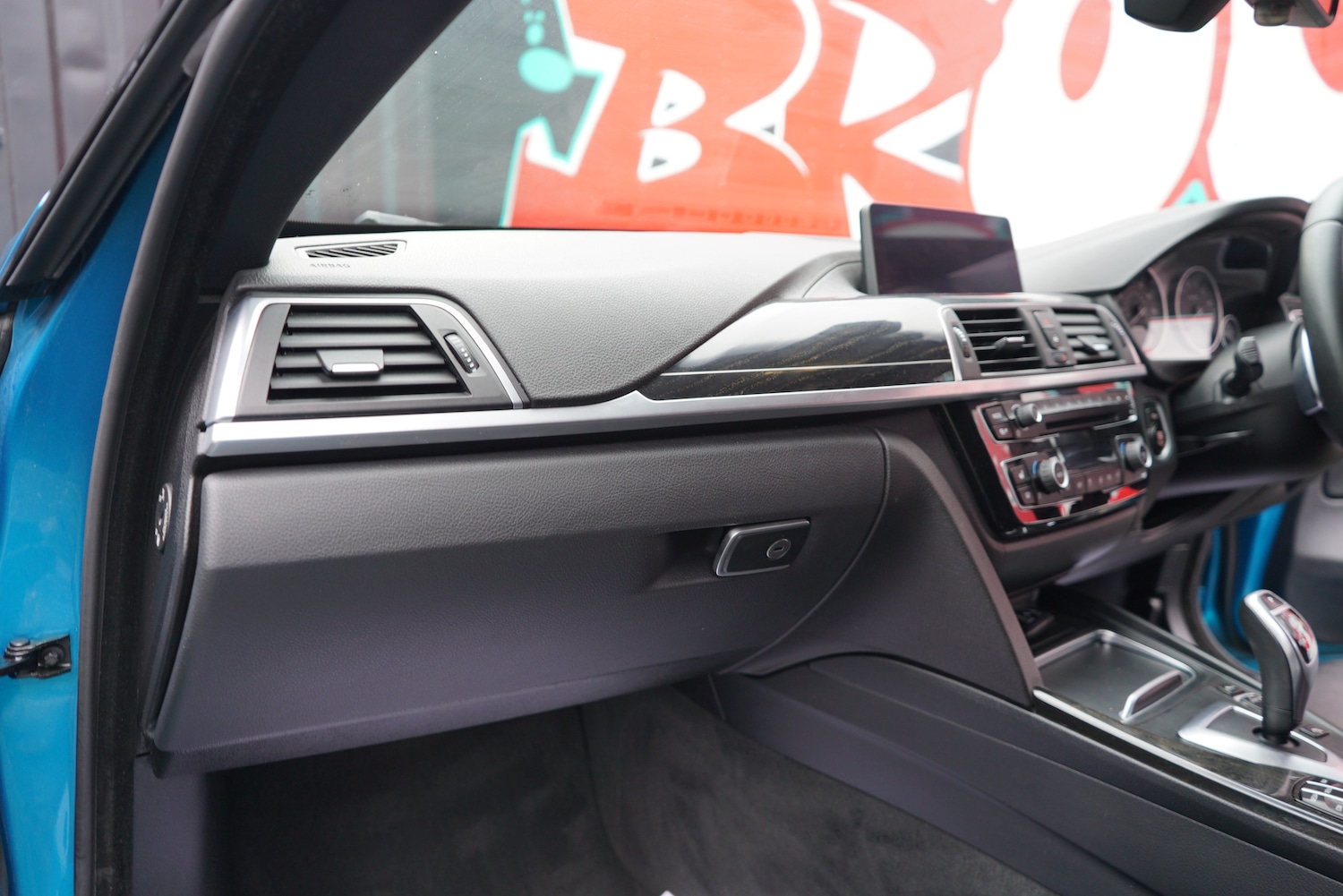 Used BMW 4 Series 2018 for sale - 77608095: Photo 95