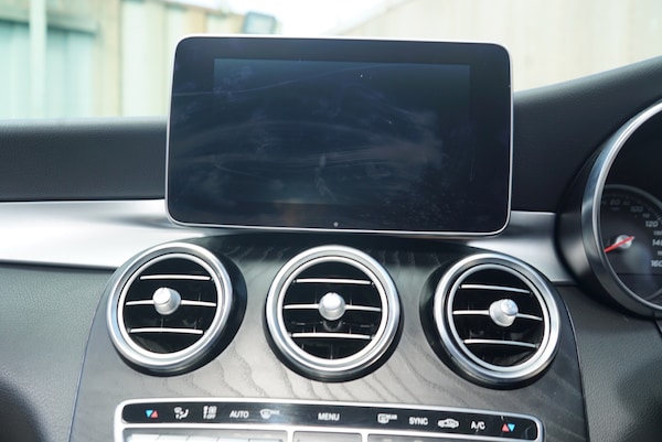 Used Mercedes-Benz GLC 2017 for sale - 75524732: Photo 44