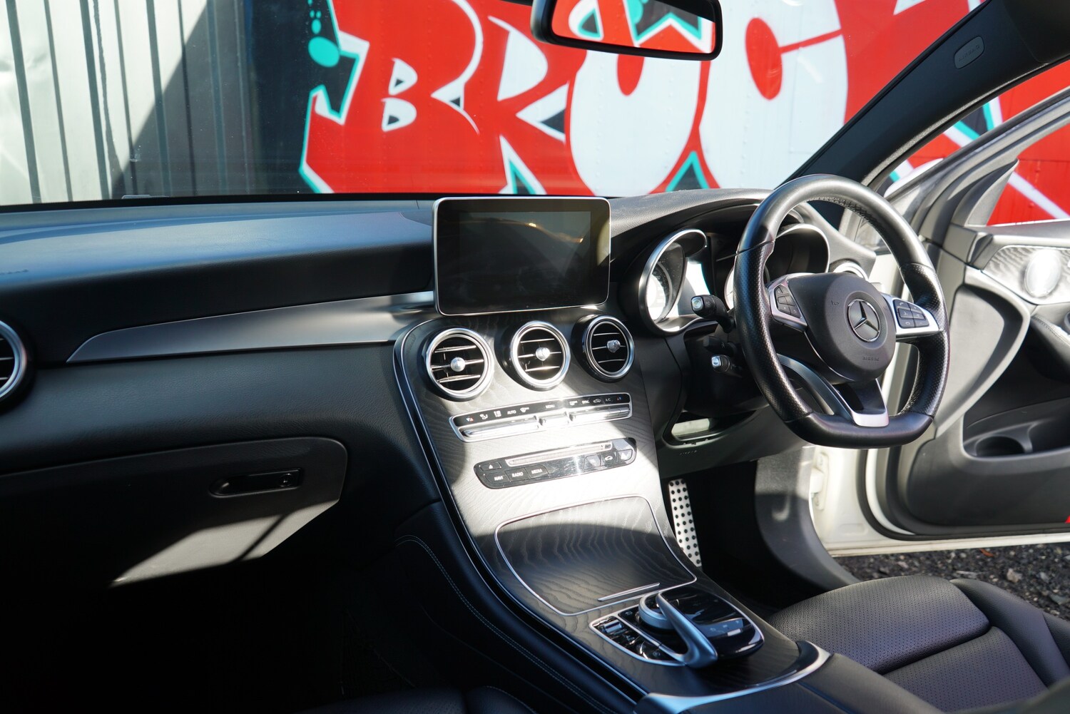 Used Mercedes-Benz GLC 2017 for sale - 75524732: Photo 77