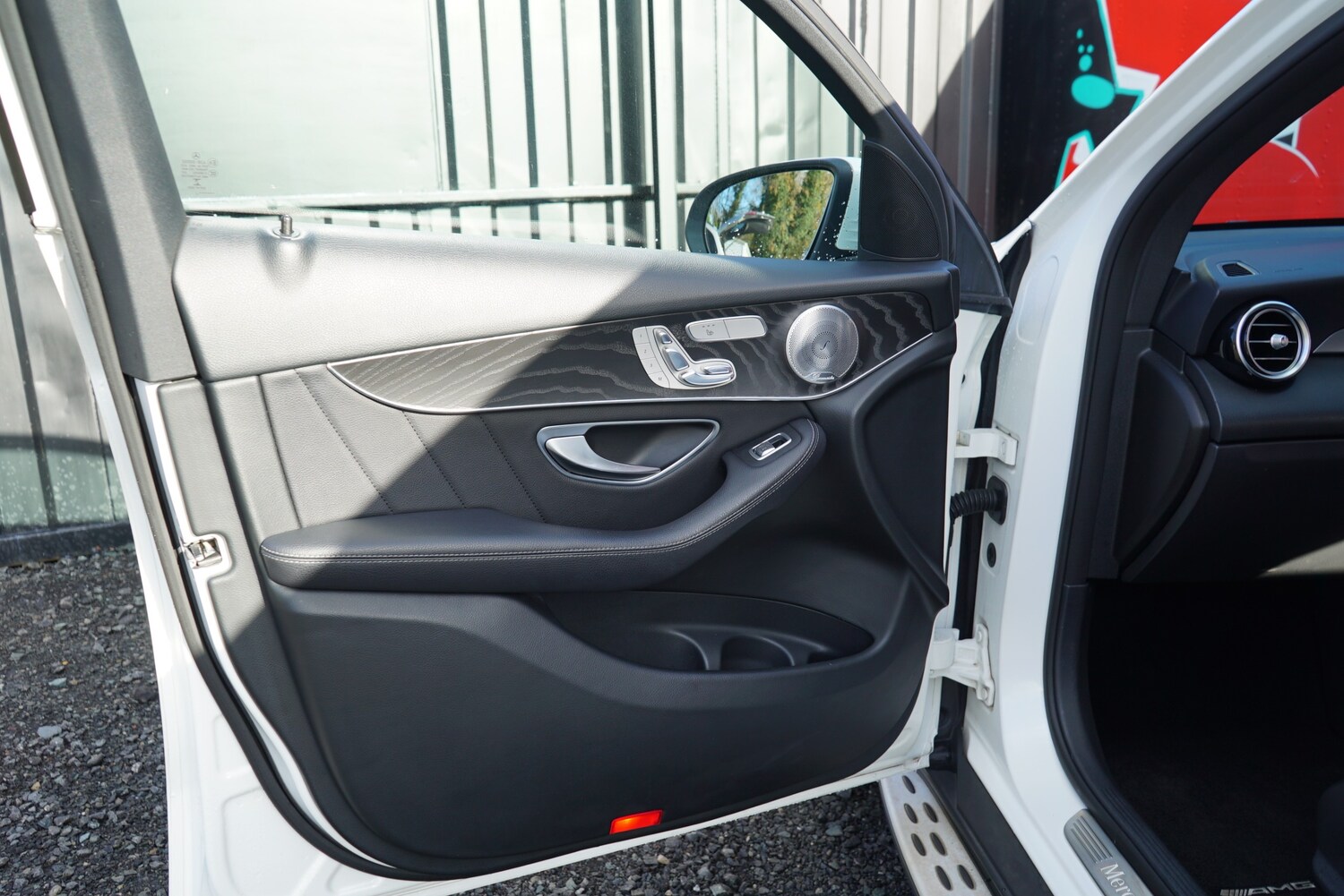 Used Mercedes-Benz GLC 2017 for sale - 75524732: Photo 80