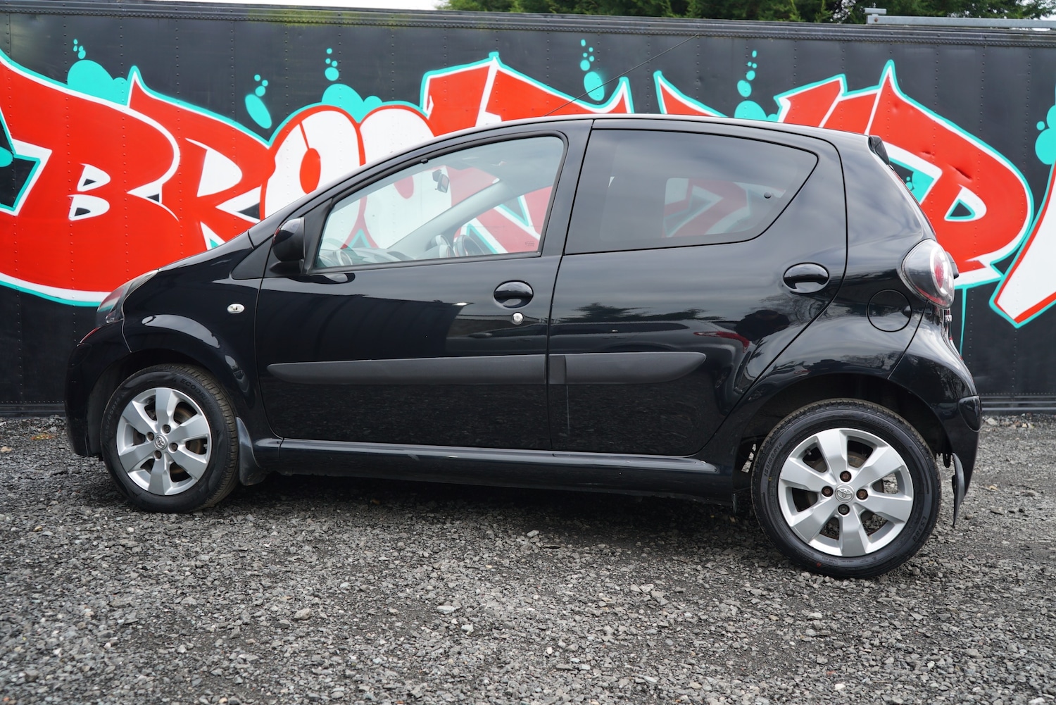 Used Toyota AYGO 2013 for sale - 77408840: Photo 12