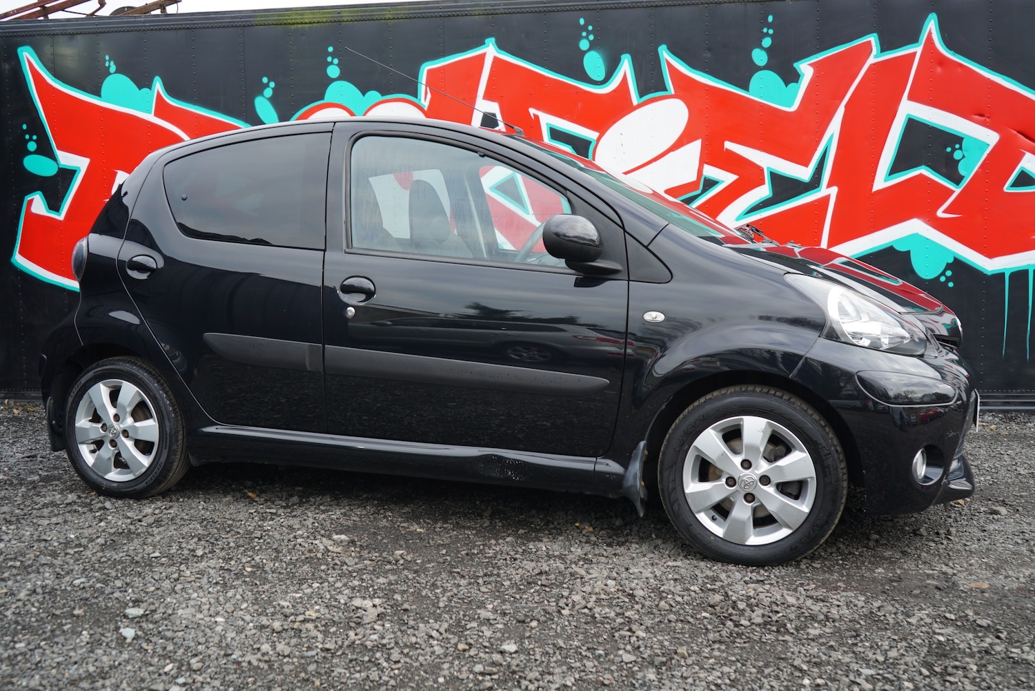 Used Toyota AYGO 2013 for sale - 77408840: Photo 27