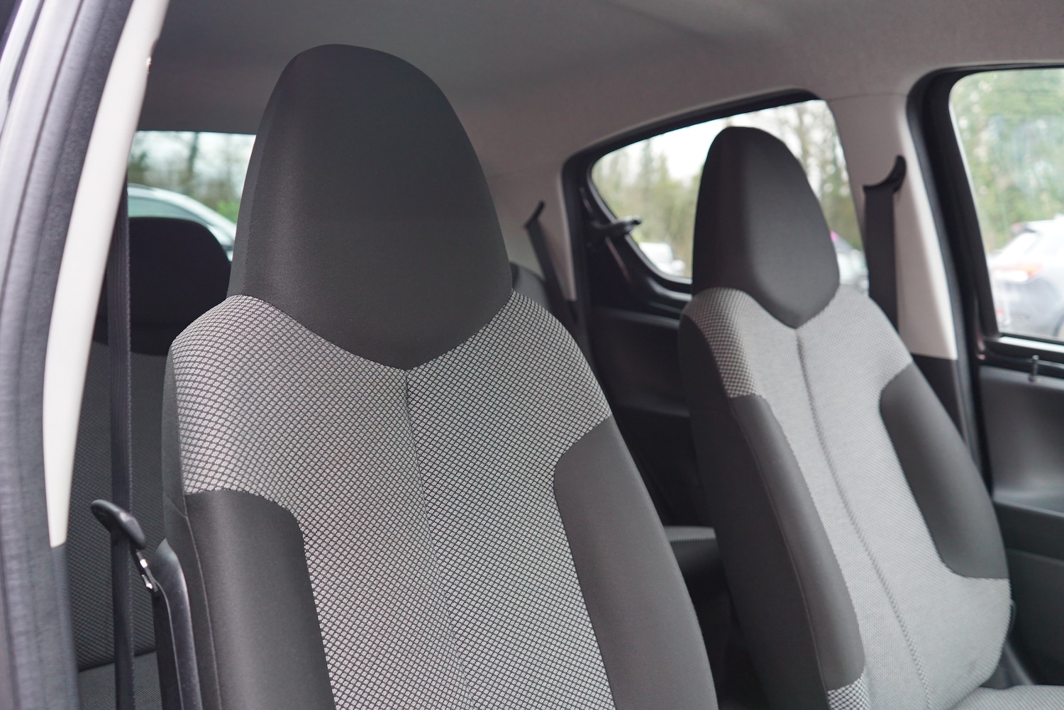 Used Toyota AYGO 2013 for sale - 77408840: Photo 38