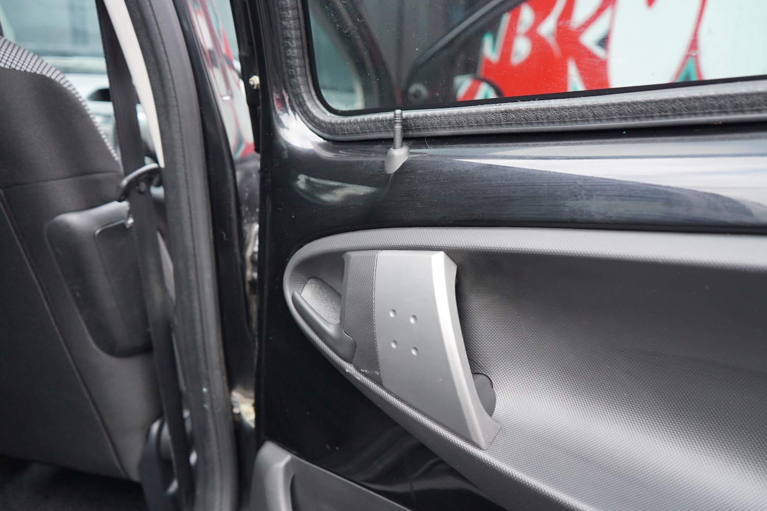 Used Toyota AYGO 2013 for sale - 77408840: Photo 46