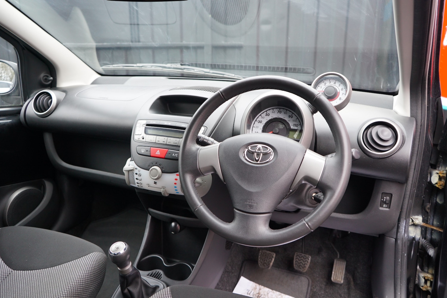 Used Toyota AYGO 2013 for sale - 77408840: Photo 51
