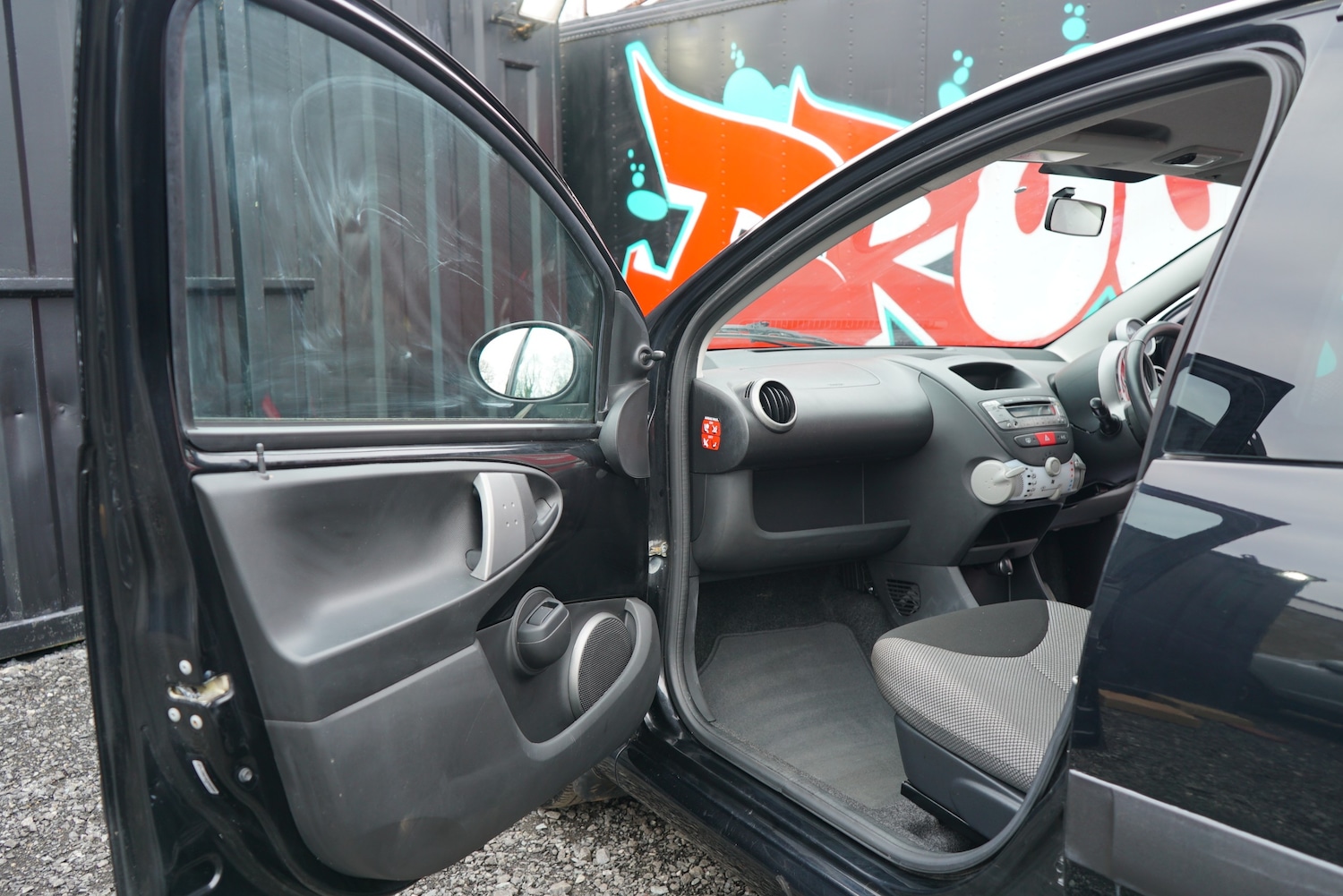 Used Toyota AYGO 2013 for sale - 77408840: Photo 62