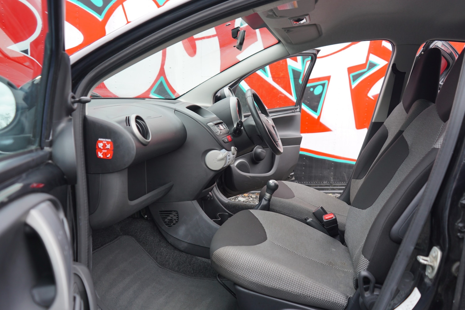 Used Toyota AYGO 2013 for sale - 77408840: Photo 67