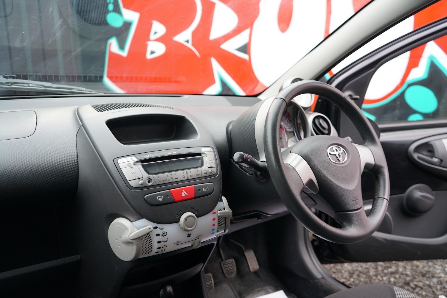 Used Toyota AYGO 2013 for sale - 77408840: Photo 71