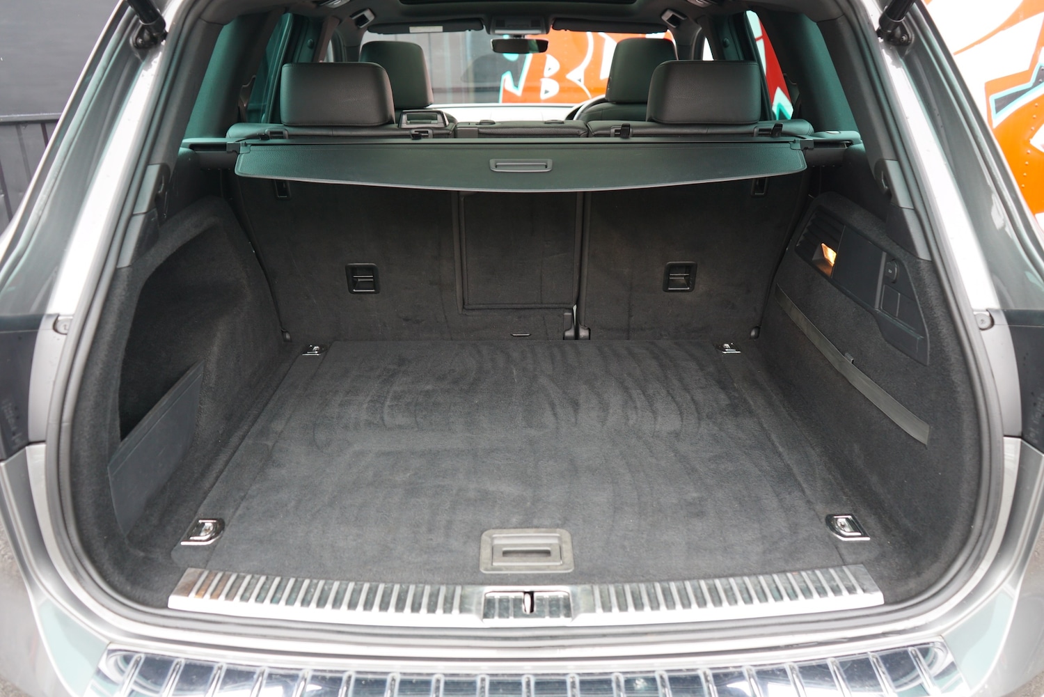 Used Volkswagen Touareg 2017 for sale - 76236907: Photo 14