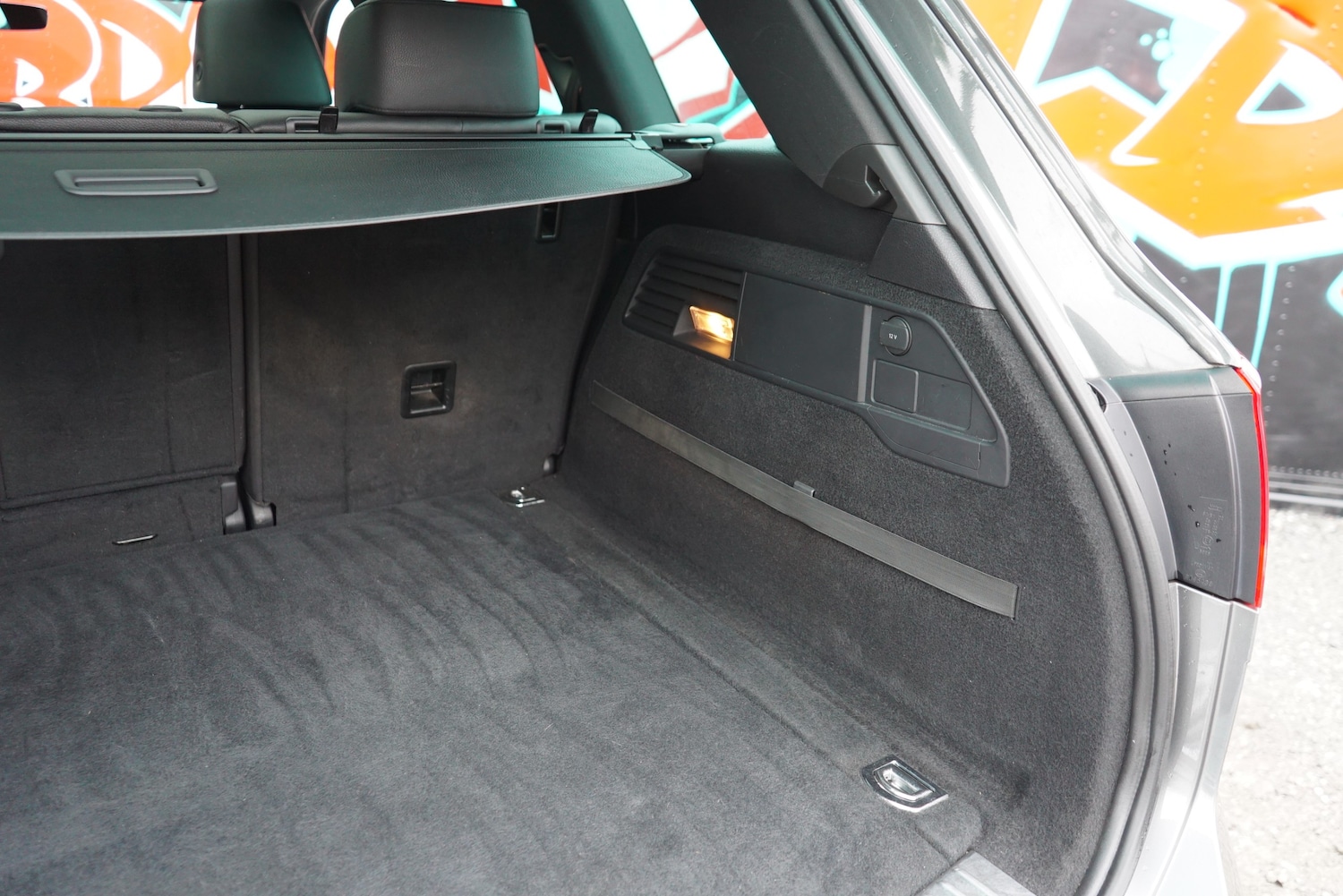 Used Volkswagen Touareg 2017 for sale - 76236907: Photo 16