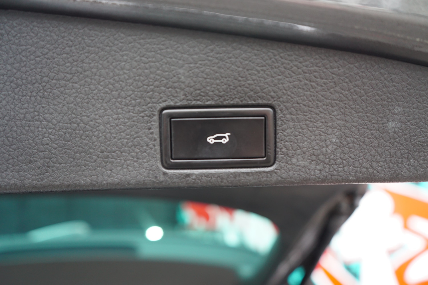 Used Volkswagen Touareg 2017 for sale - 76236907: Photo 17