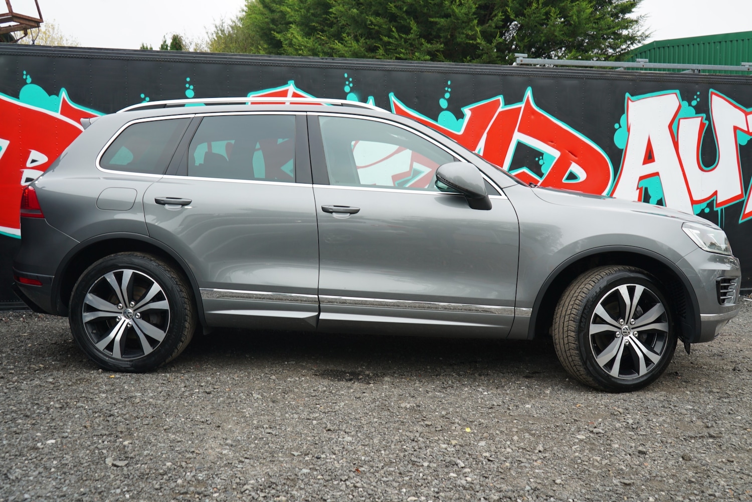 Used Volkswagen Touareg 2017 for sale - 76236907: Photo 25