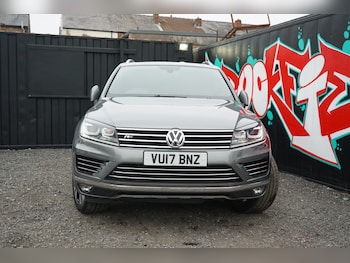 Used Volkswagen Touareg 2017 for sale - 76236907: Photo