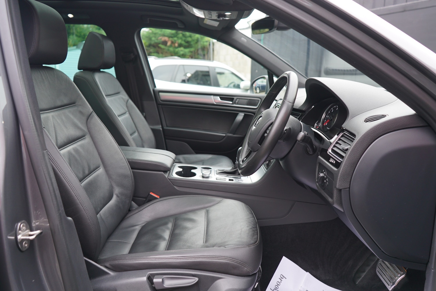 Used Volkswagen Touareg 2017 for sale - 76236907: Photo 41