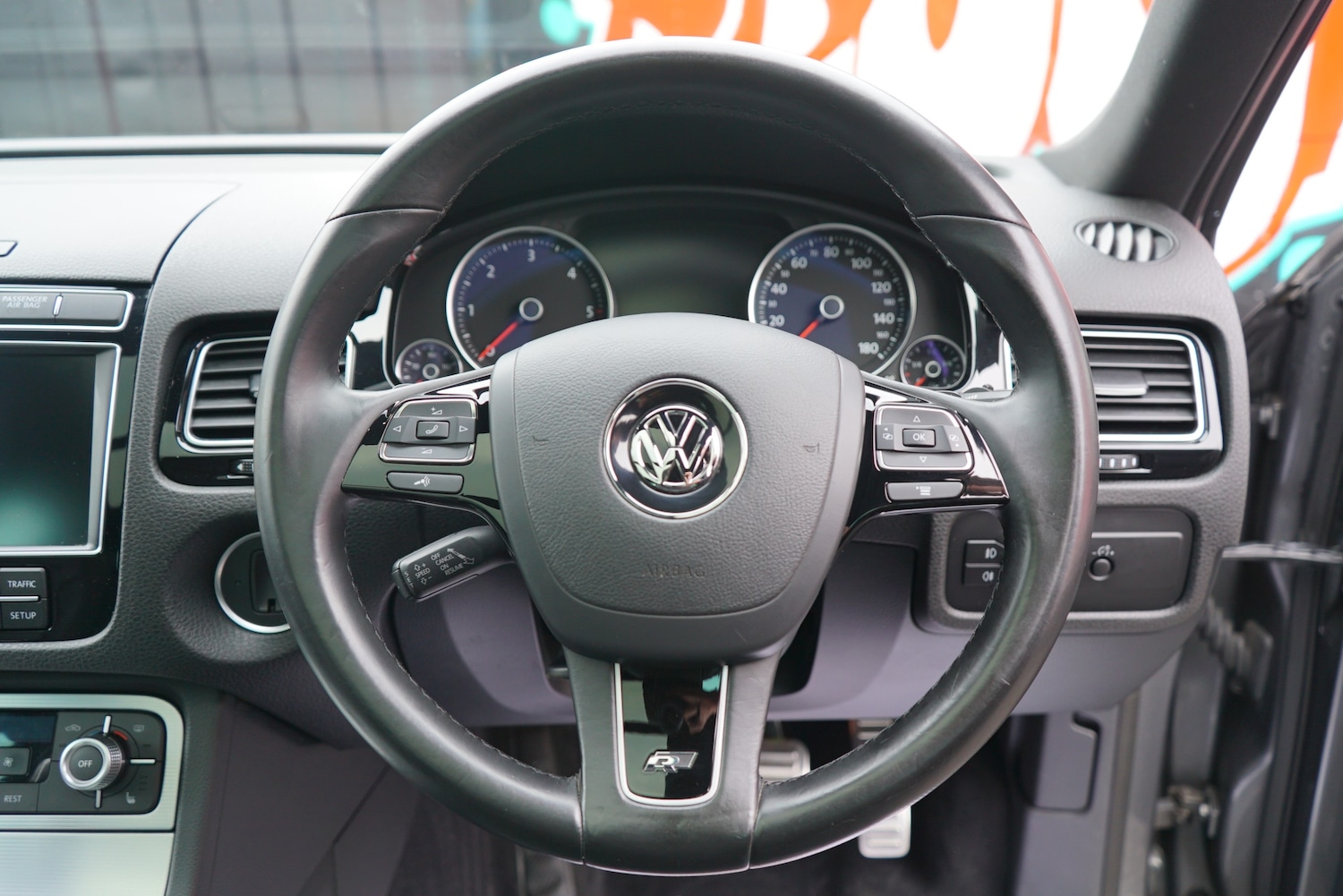 Used Volkswagen Touareg 2017 for sale - 76236907: Photo 45