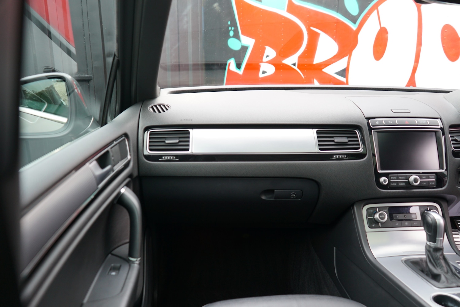 Used Volkswagen Touareg 2017 for sale - 76236907: Photo 72