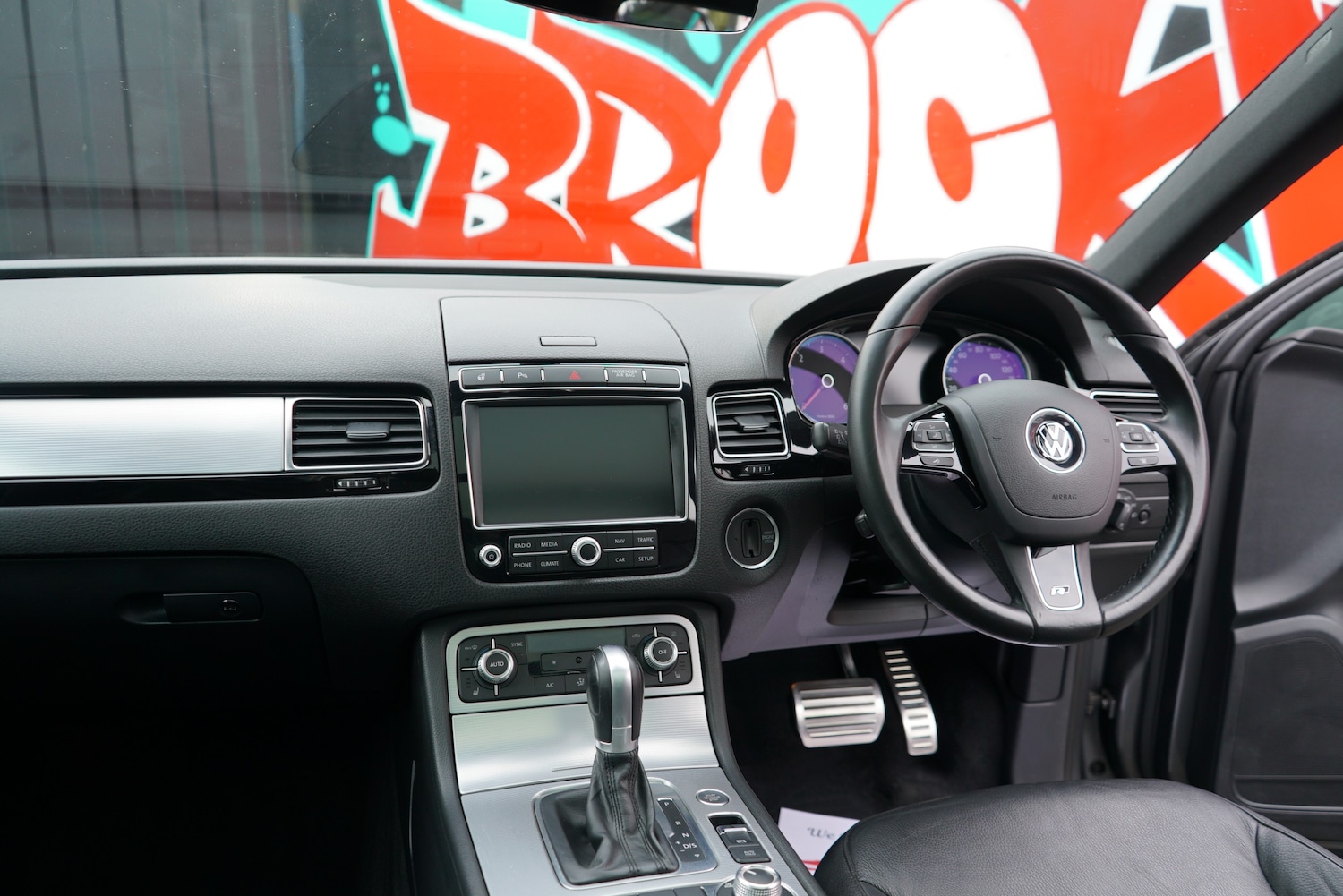 Used Volkswagen Touareg 2017 for sale - 76236907: Photo 74