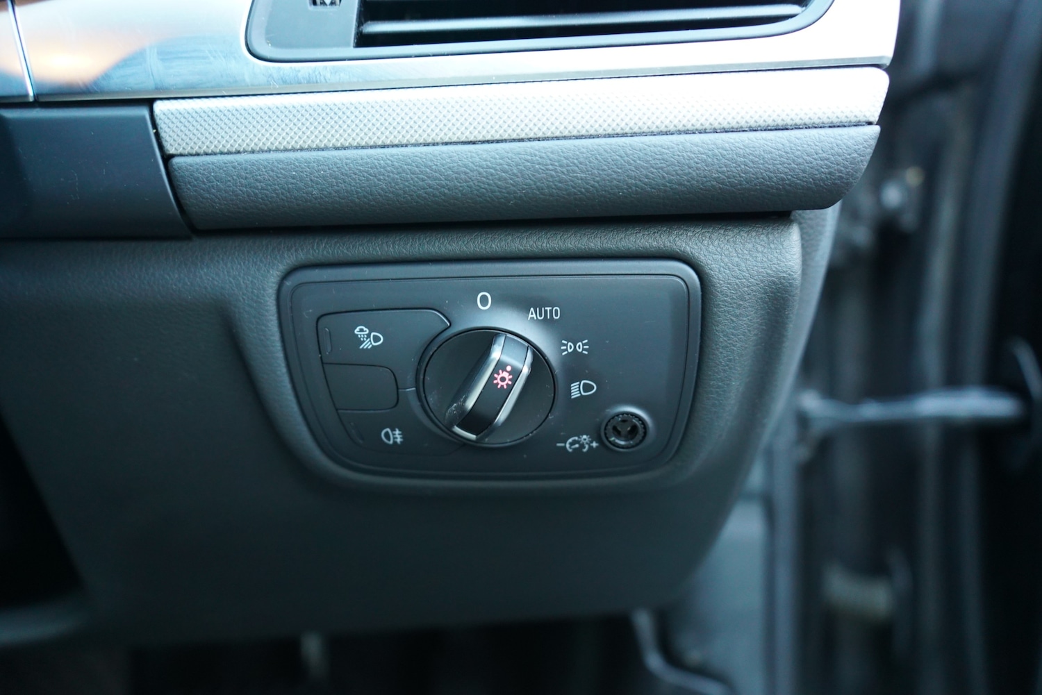 Used Audi A6 Allroad 2015 for sale - 76026918: Photo 45