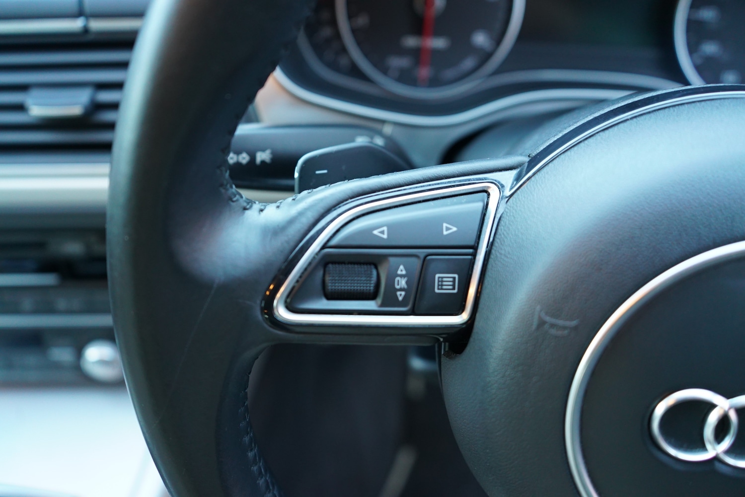 Used Audi A6 Allroad 2015 for sale - 76026918: Photo 49