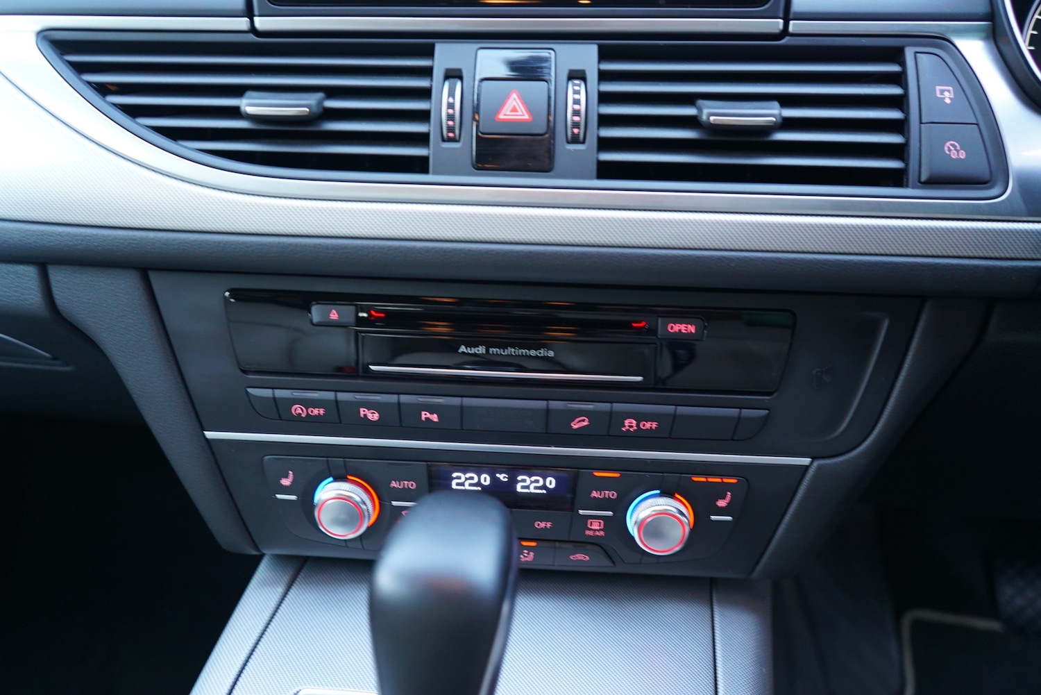 Used Audi A6 Allroad 2015 for sale - 76026918: Photo 51