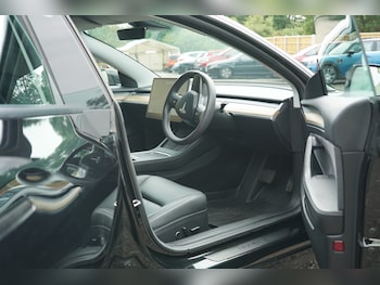 Used Tesla Model 3 2022 for sale - 75361270: Photo
