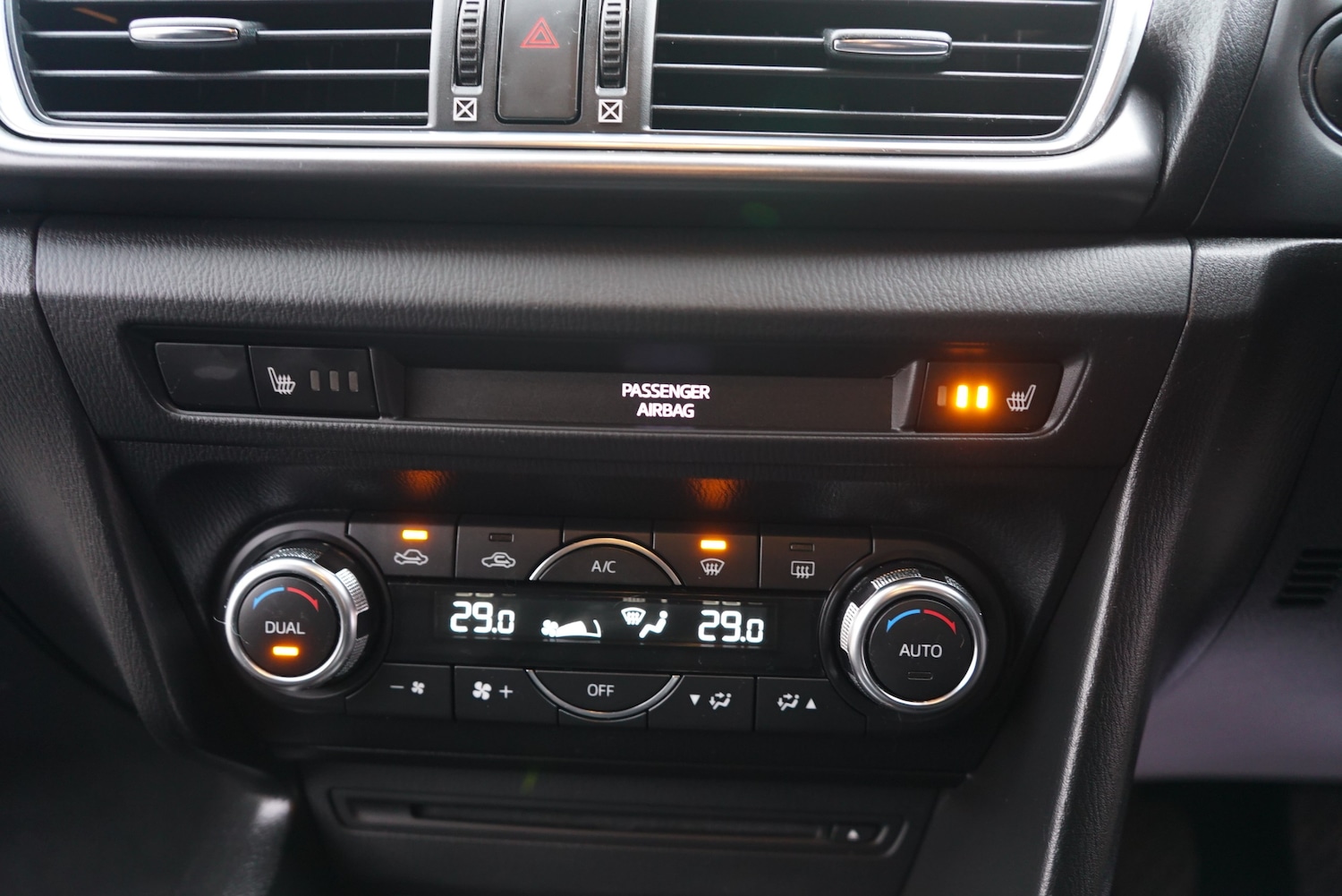 Used Mazda Mazda3 2017 for sale - 77457942: Photo 33