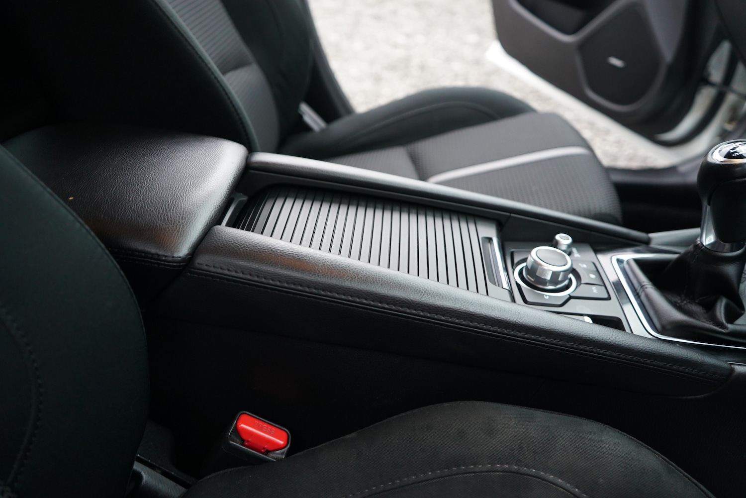 Used Mazda Mazda3 2017 for sale - 77457942: Photo 35