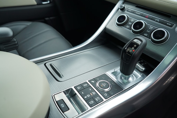 Used Land Rover Range Rover Sport 2017 for sale - 76305276: Photo 17