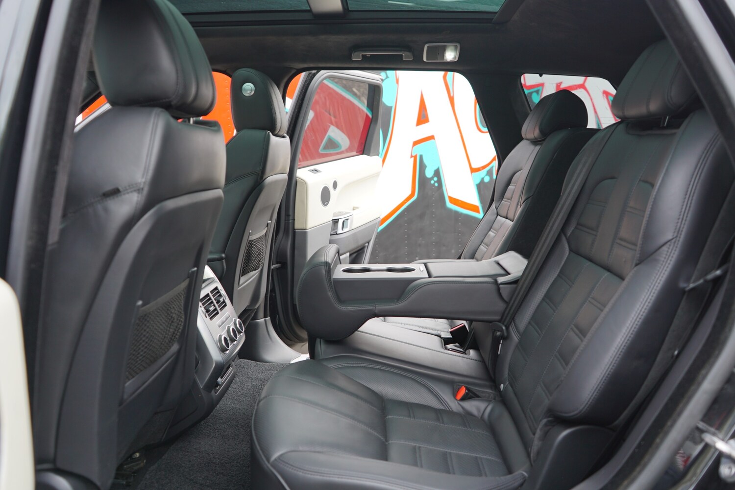 Used Land Rover Range Rover Sport 2017 for sale - 76305276: Photo 41