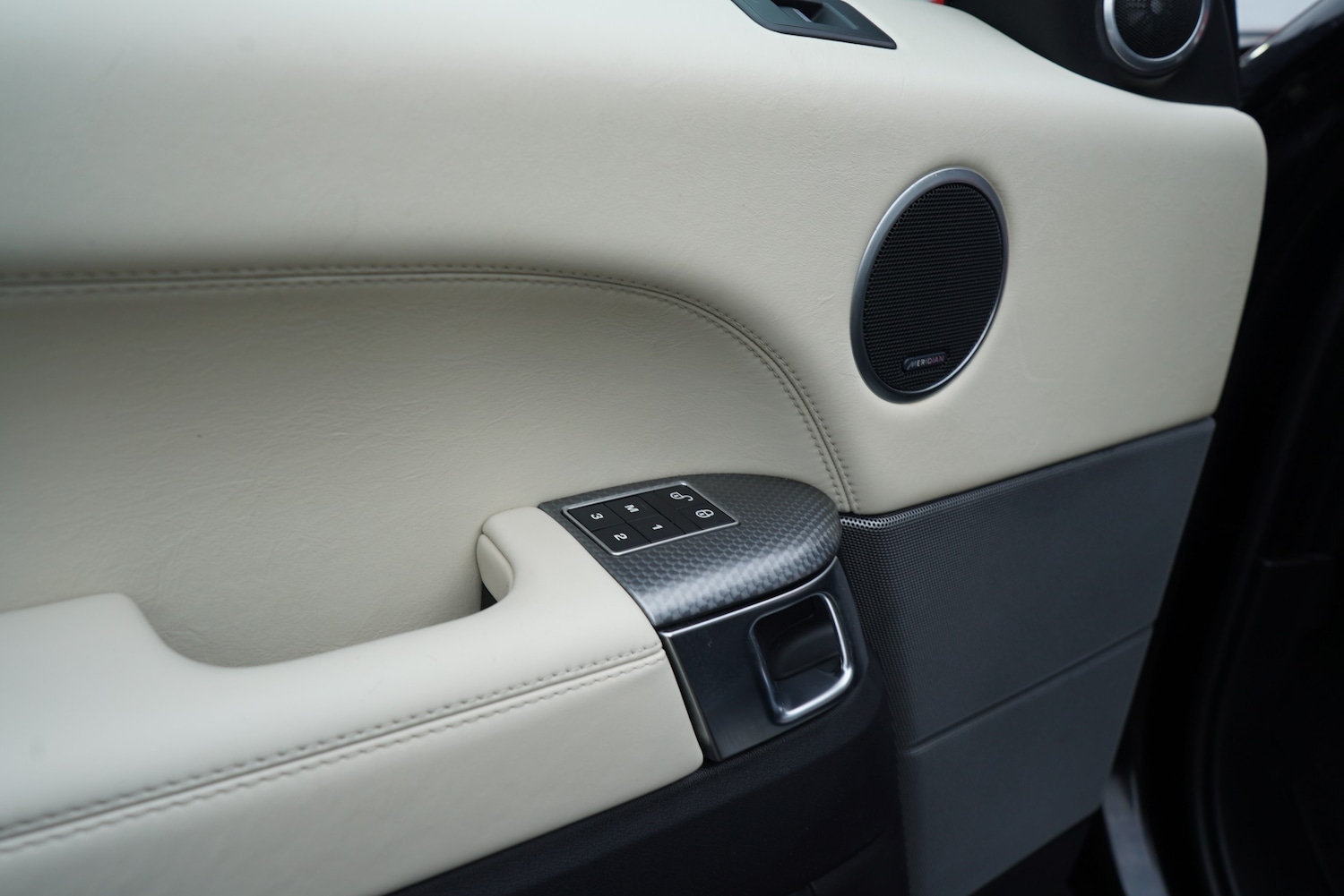 Used Land Rover Range Rover Sport 2017 for sale - 76305276: Photo 51