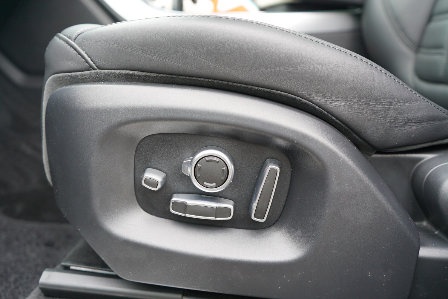 Used Land Rover Range Rover Sport 2017 for sale - 76305276: Photo 60