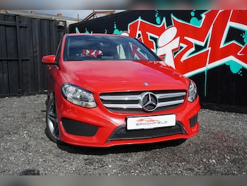 Used Mercedes-Benz B Class 2015 for sale - 77106810: Photo