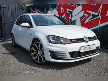 Used Volkswagen Golf 2015 for sale - 78144160: Photo