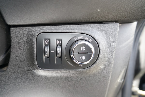 Used Vauxhall Corsa 2018 for sale - 76023879: Photo 40