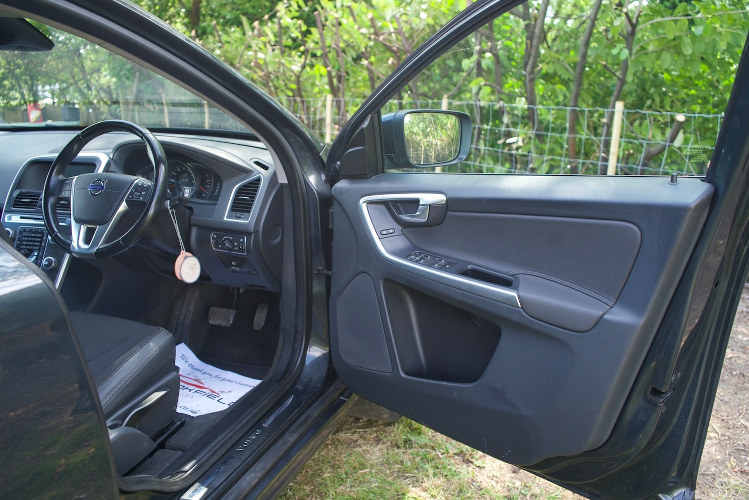Vehicle 28