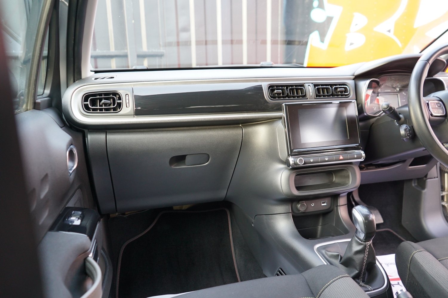 Used Citroen C3 2018 for sale - 77966589: Photo 76