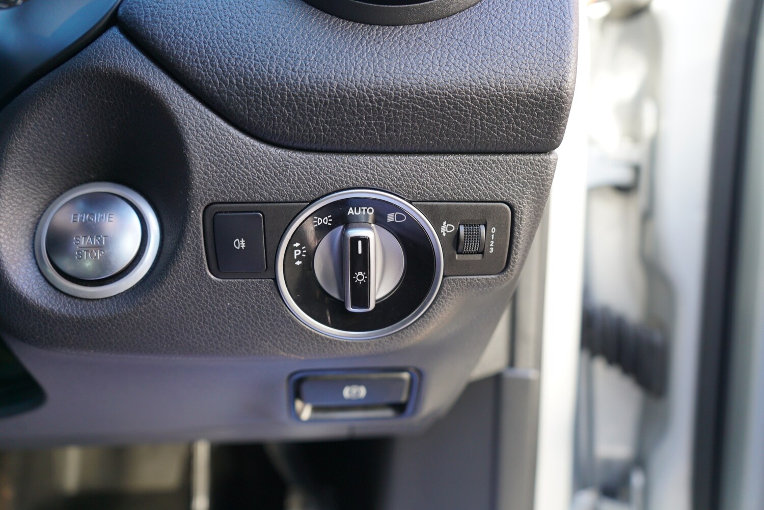 Used Mercedes-Benz GLA 2018 for sale - 77341080: Photo 46