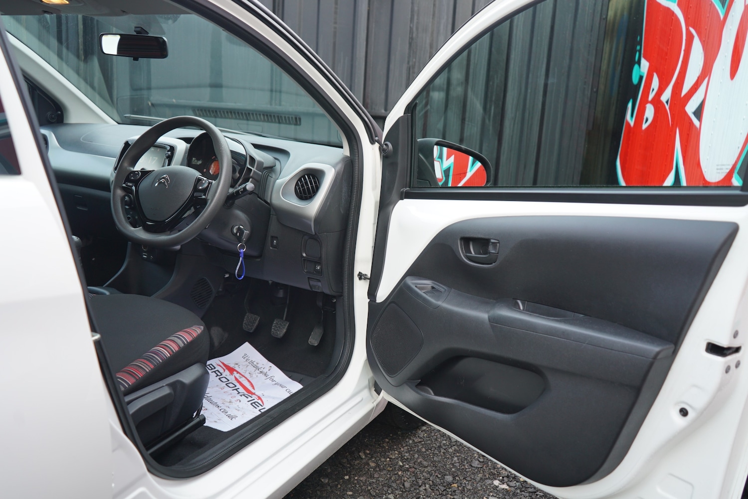 Used Citroen C1 2015 for sale - 76830842: Photo 35