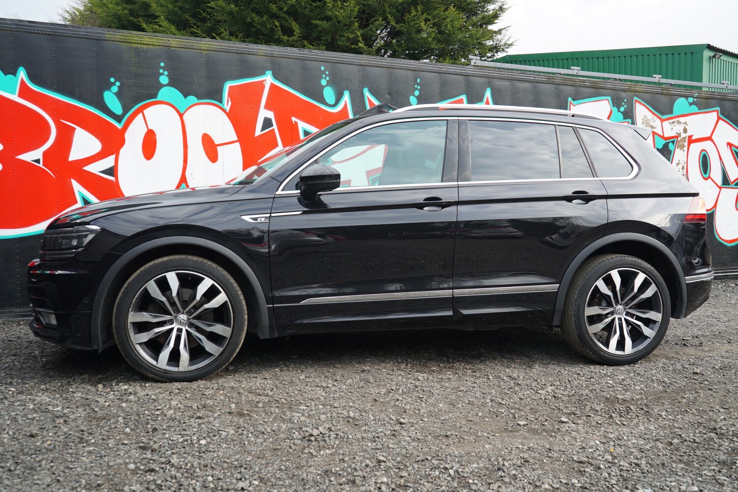 Used Volkswagen Tiguan 2017 for sale - 77764248: Photo 11