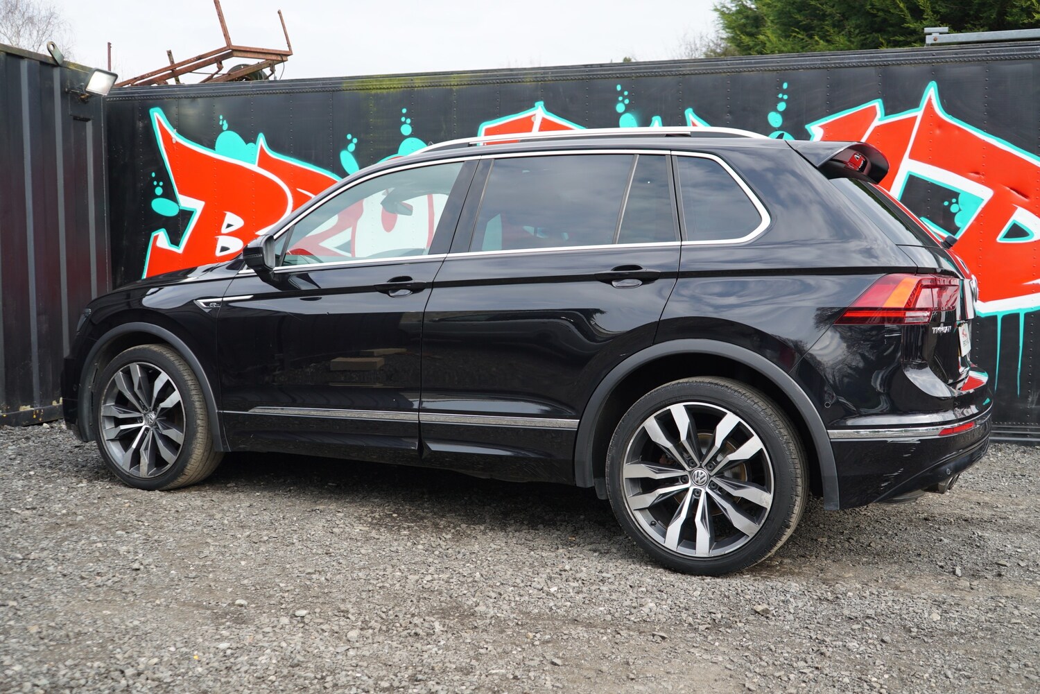 Used Volkswagen Tiguan 2017 for sale - 77764248: Photo 14