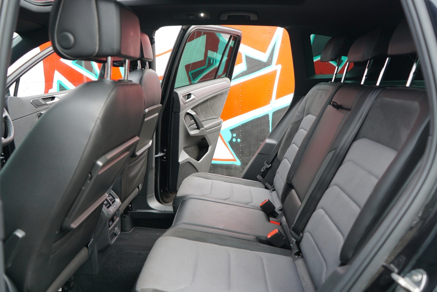 Used Volkswagen Tiguan 2017 for sale - 77764248: Photo 74