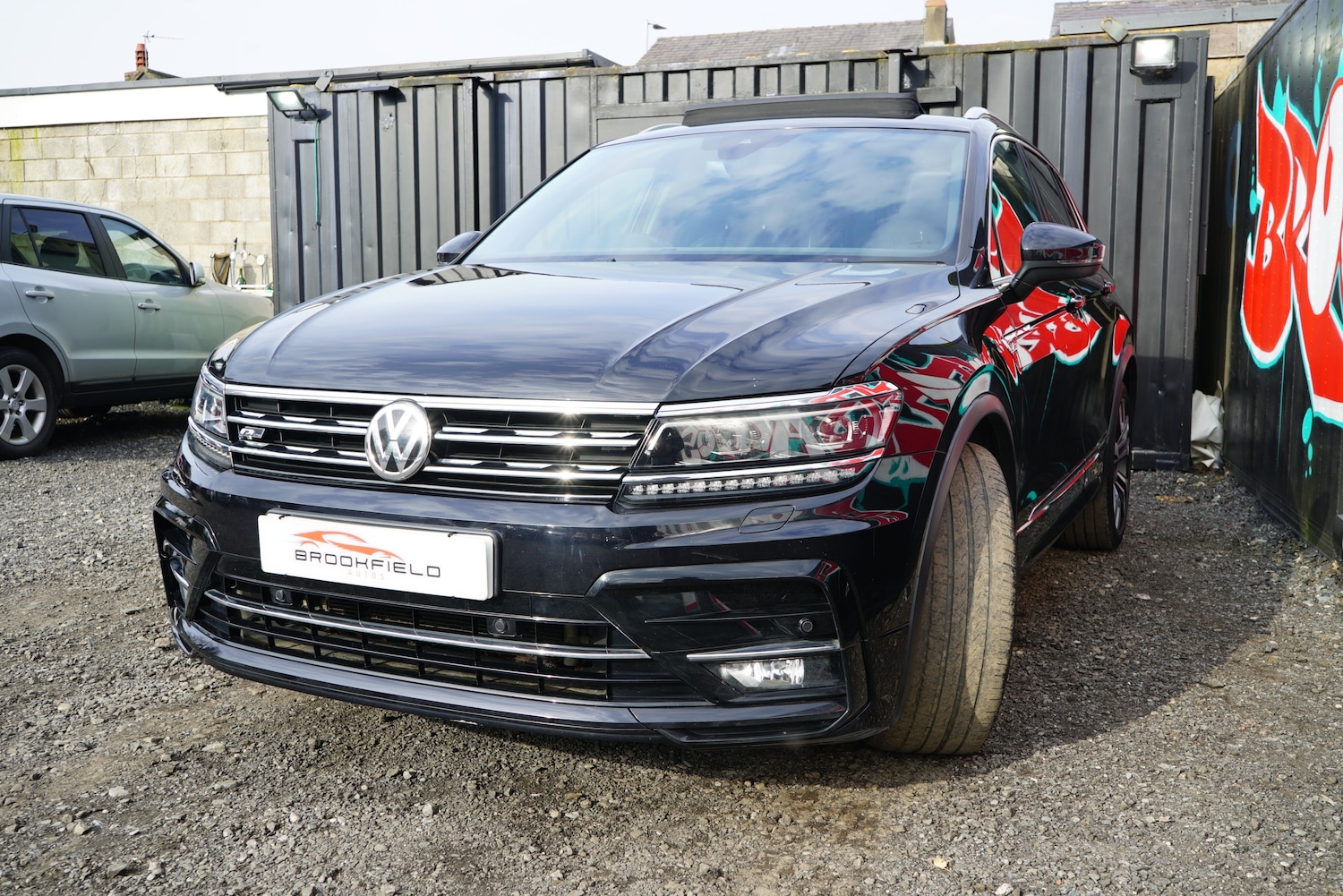 Used Volkswagen Tiguan 2017 for sale - 77764248: Photo 8